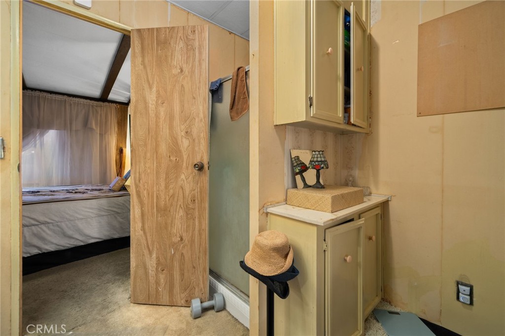 2601 E Victoria Street 173