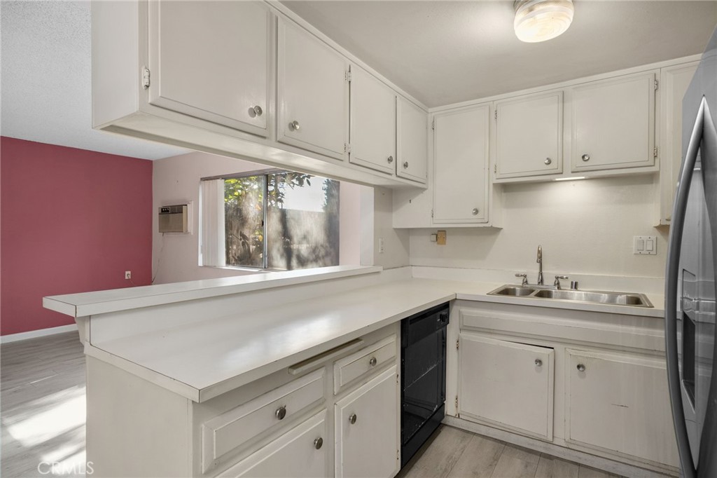 3050 S Bristol Street 49