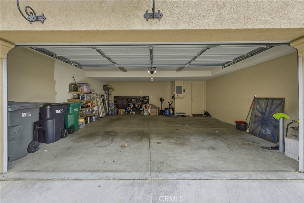 4460 Owens Street 105