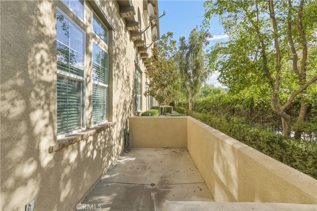 4460 Owens Street 105