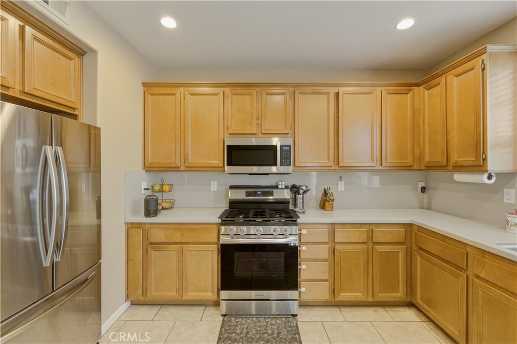 4460 Owens Street 105