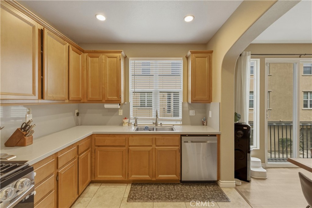 4460 Owens Street 105