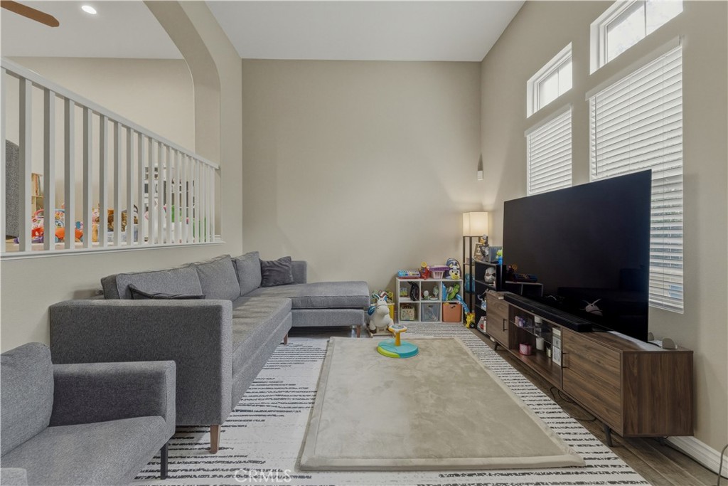 4460 Owens Street 105