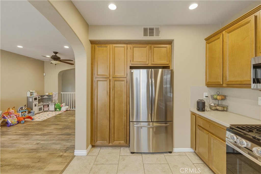 4460 Owens Street 105