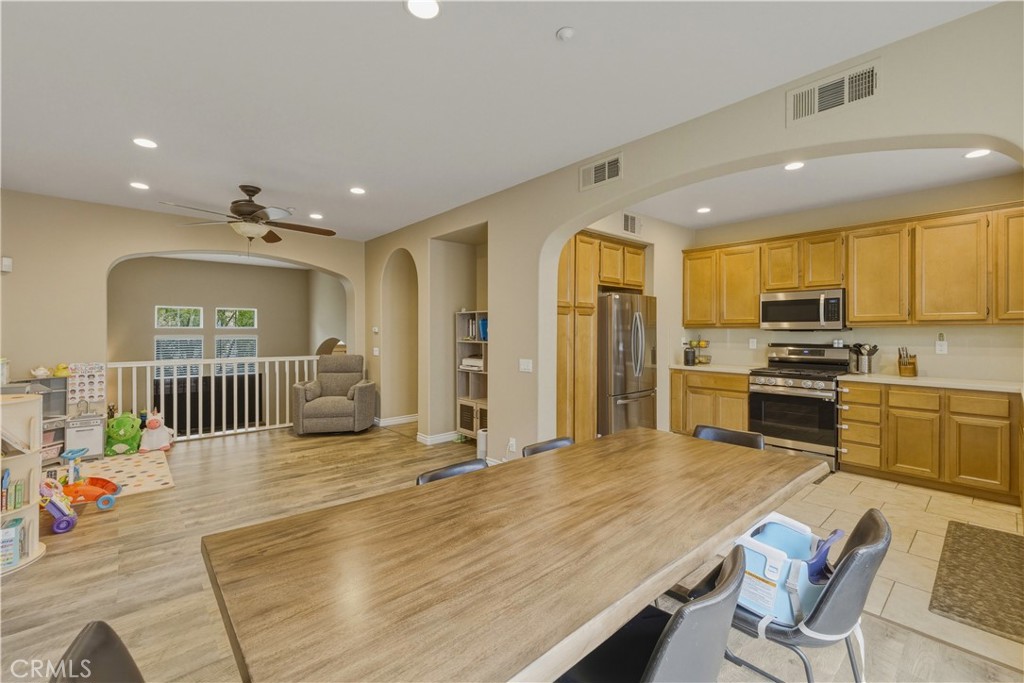 4460 Owens Street 105
