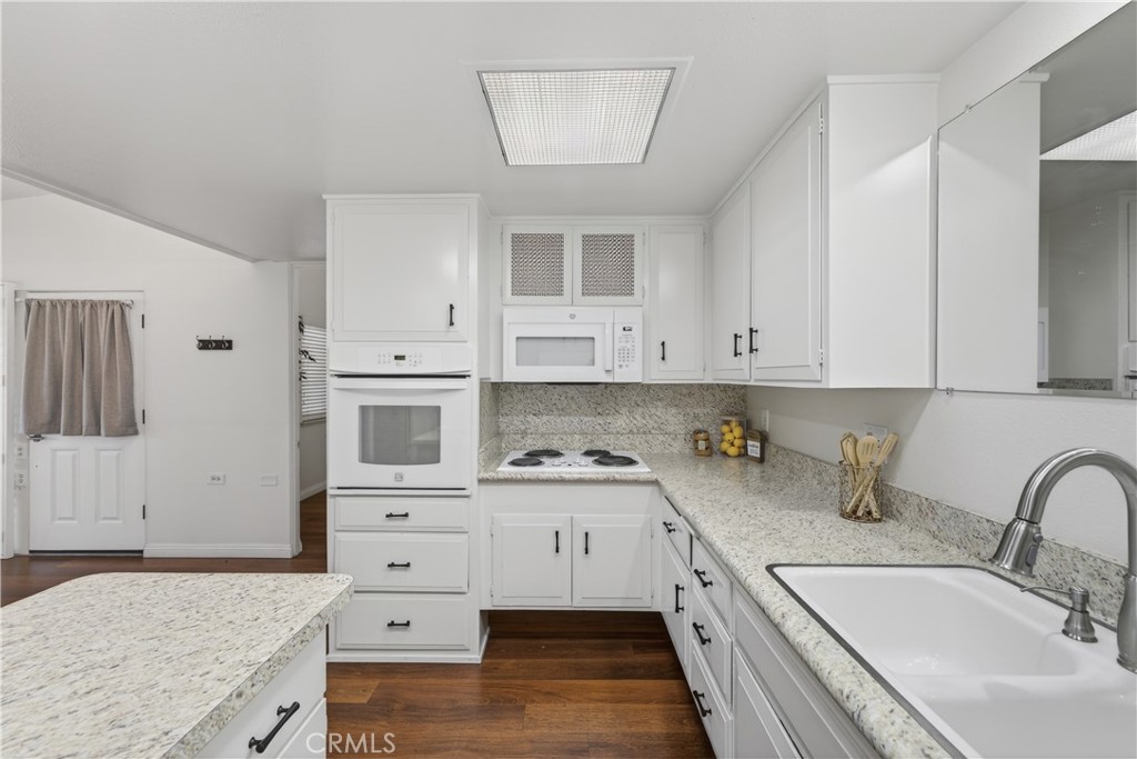 1200 Canoe Brook Drive 19D