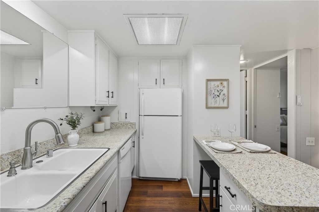 1200 Canoe Brook Drive 19D