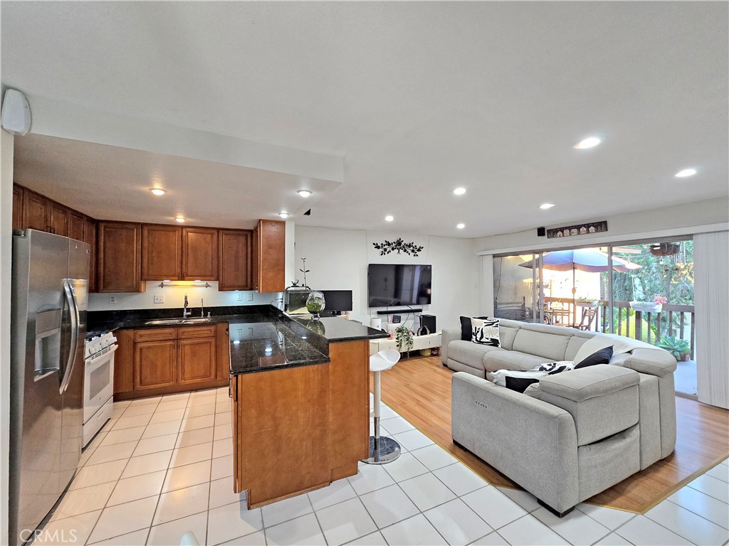 3050 S Bristol Street 44