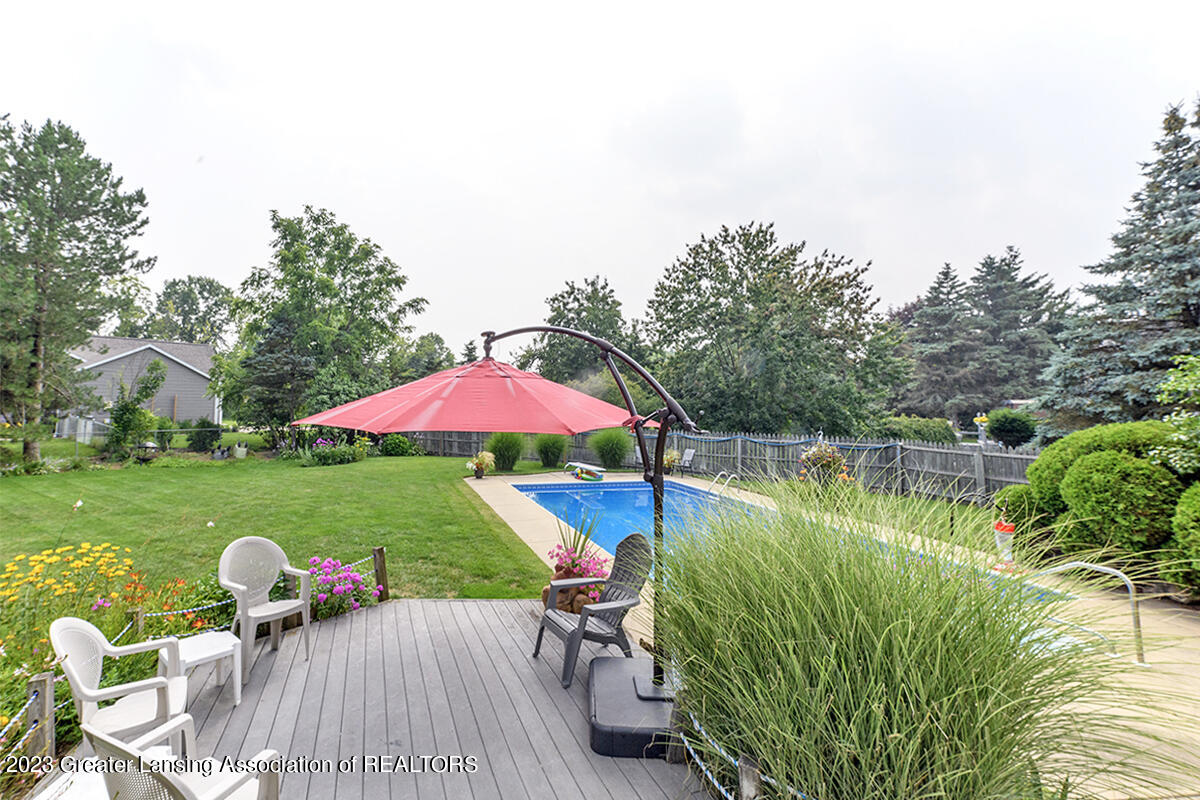 1908 Maple Shade Drive