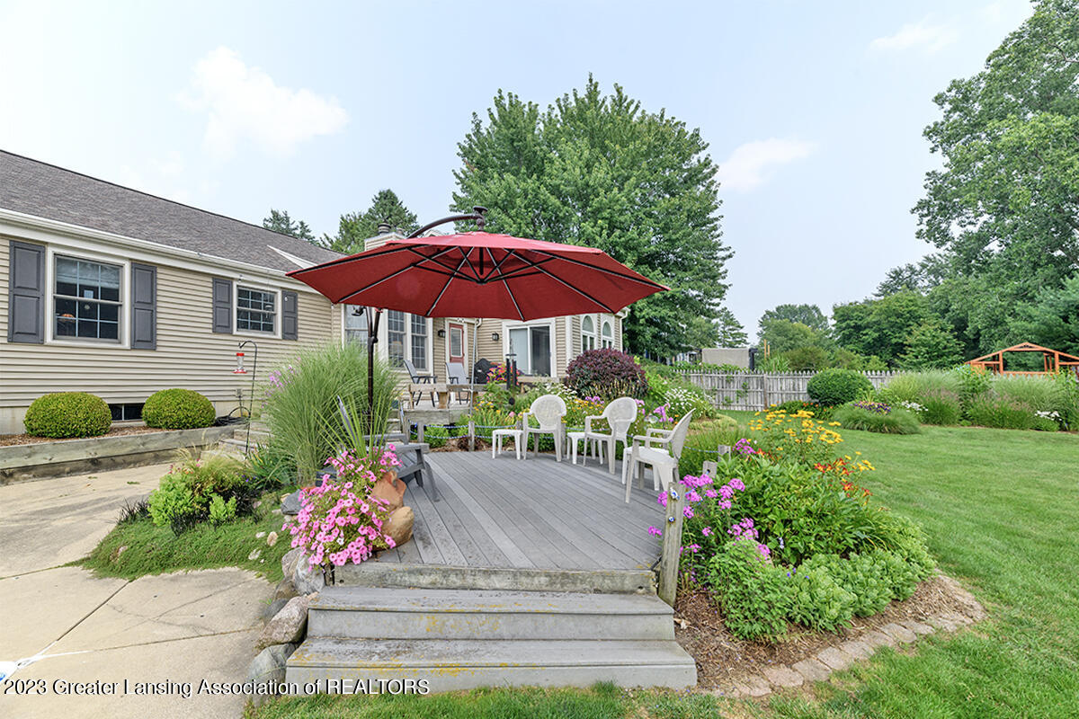 1908 Maple Shade Drive