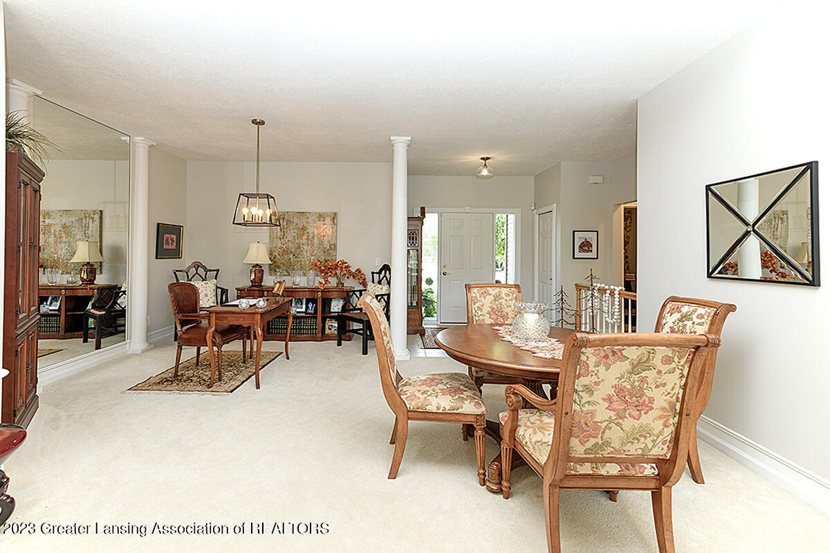 5154 Sapphire Circle