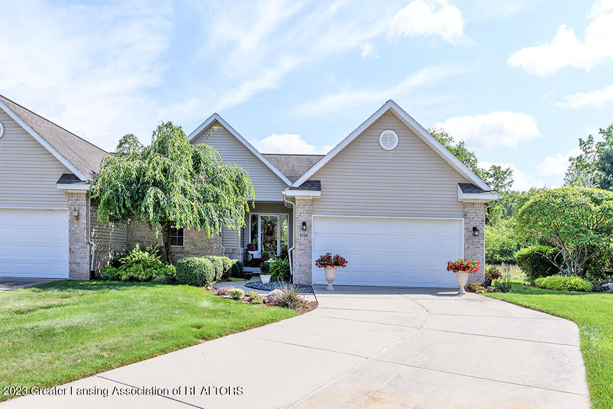 5154 Sapphire Circle