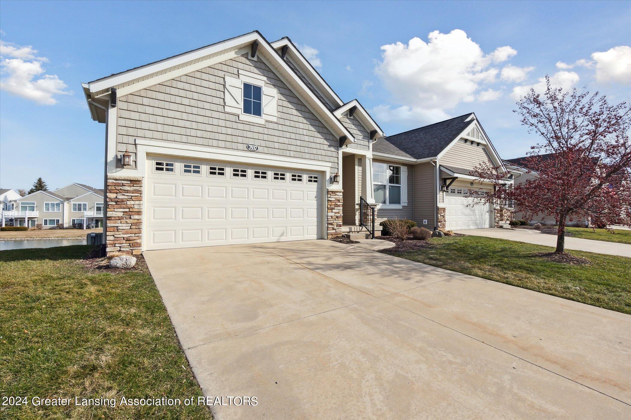 7537 Roxborough Lane, 30