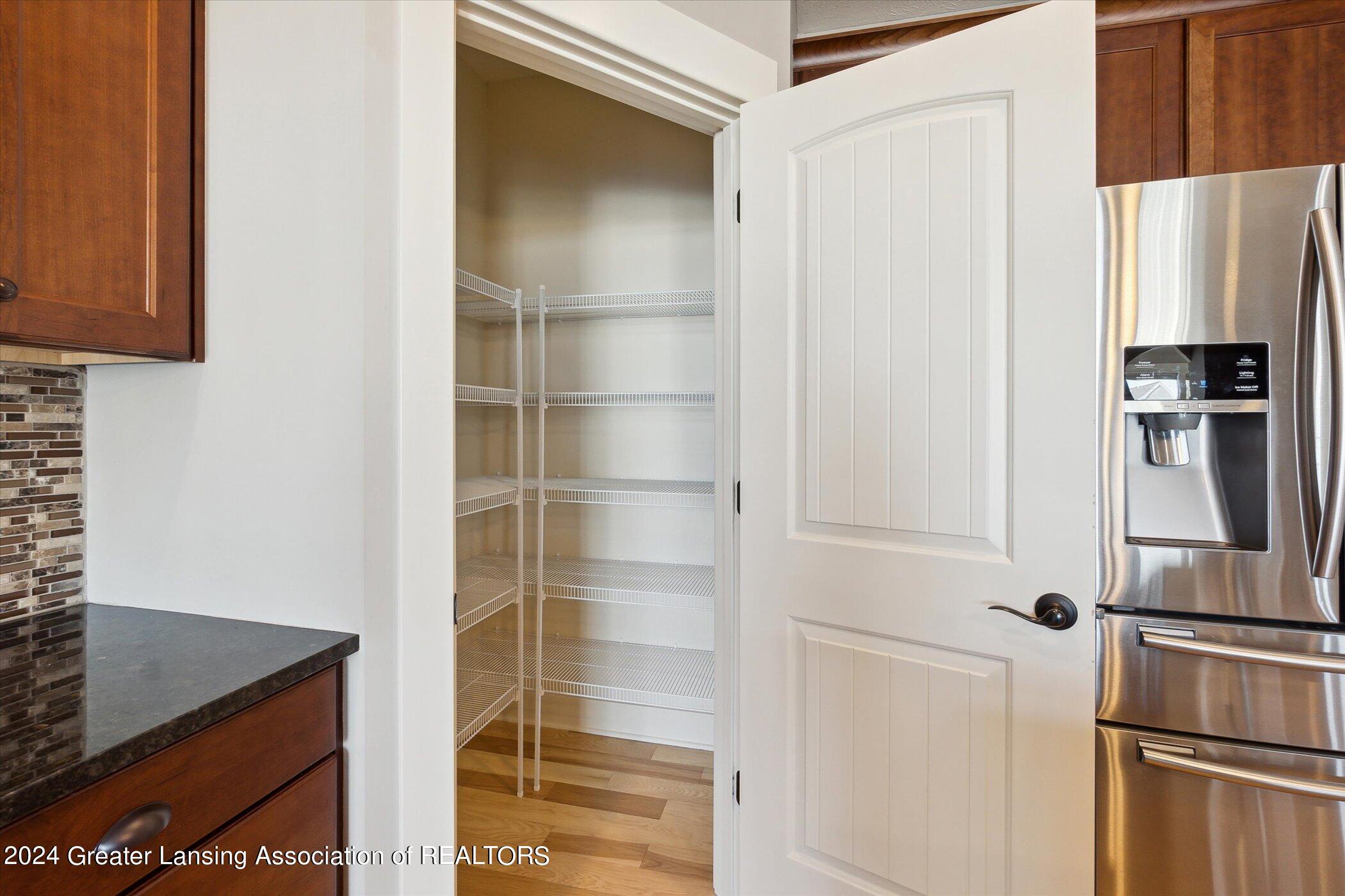 7537 Roxborough Lane, 30