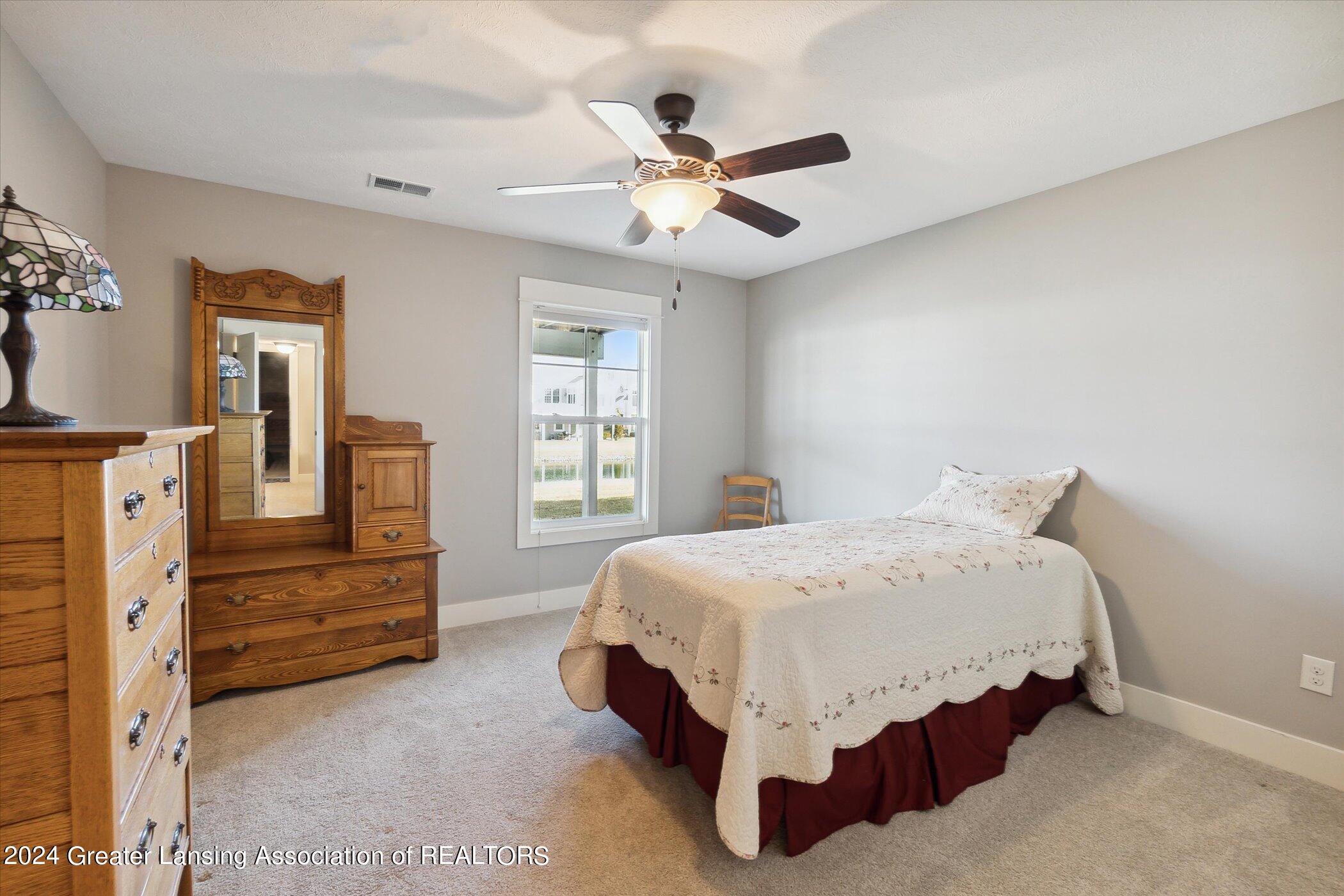 7537 Roxborough Lane, 30