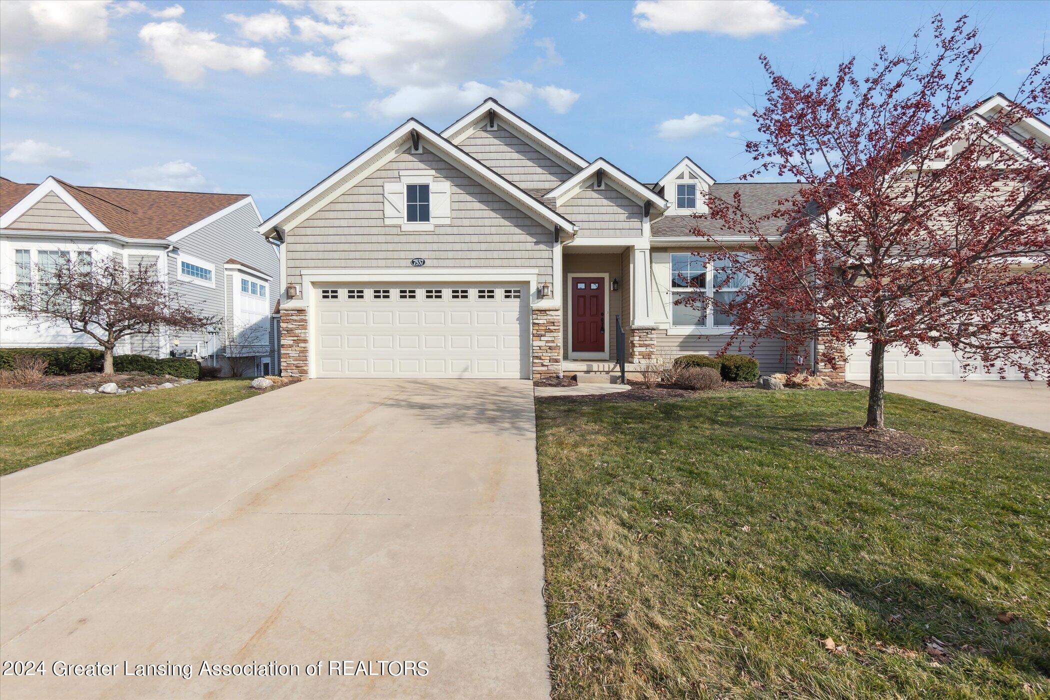 7537 Roxborough Lane, 30