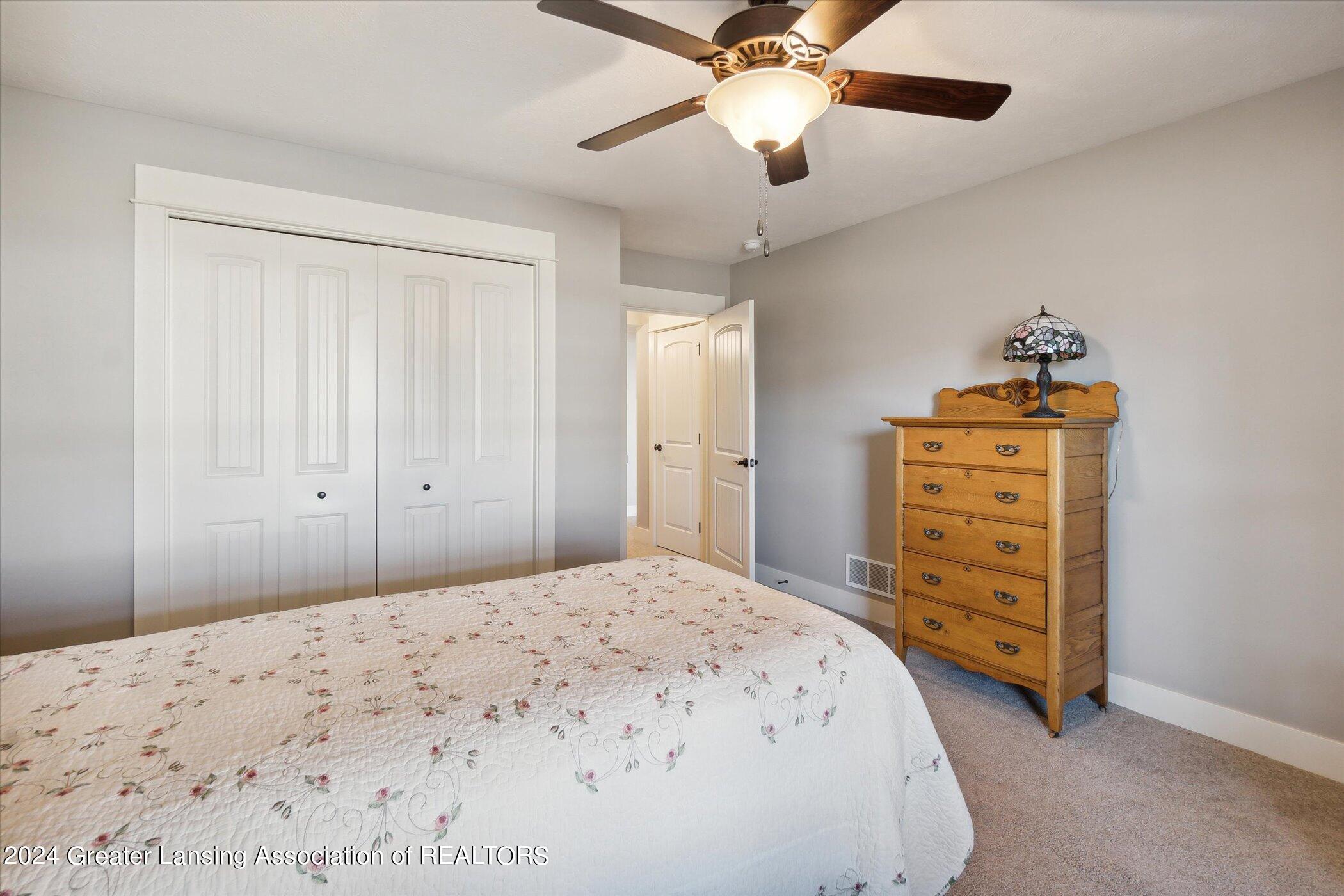 7537 Roxborough Lane, 30