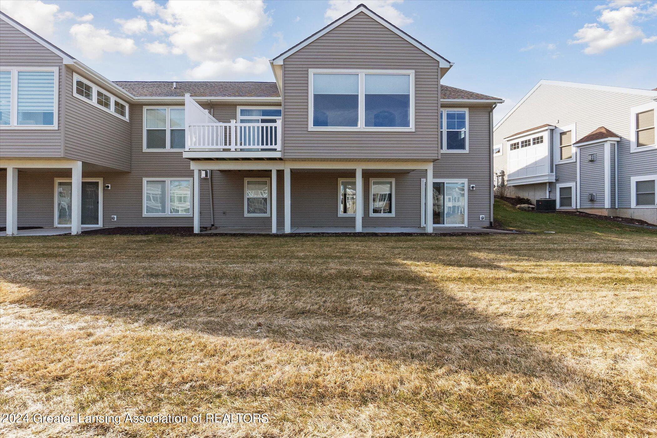 7537 Roxborough Lane, 30