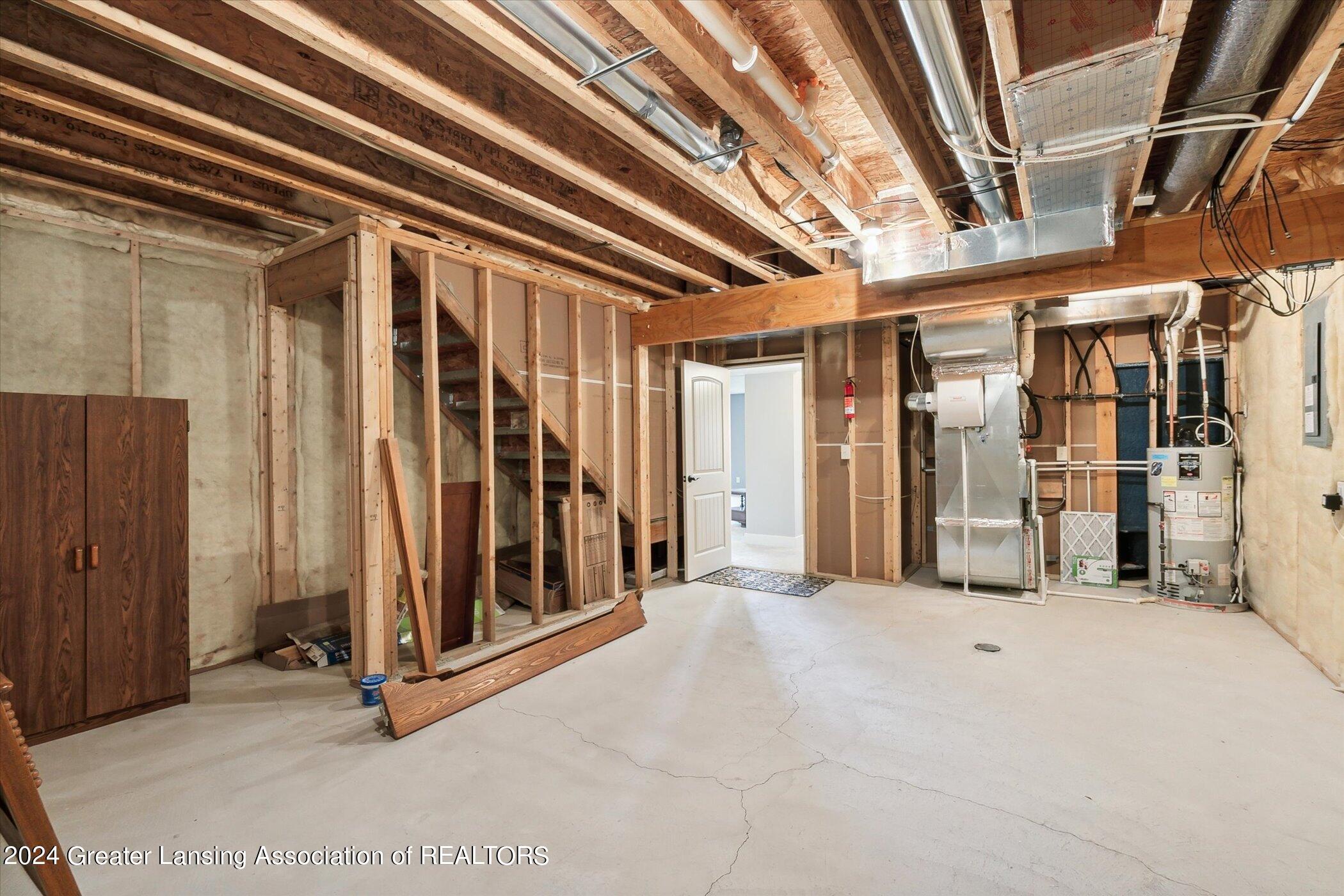 7537 Roxborough Lane, 30