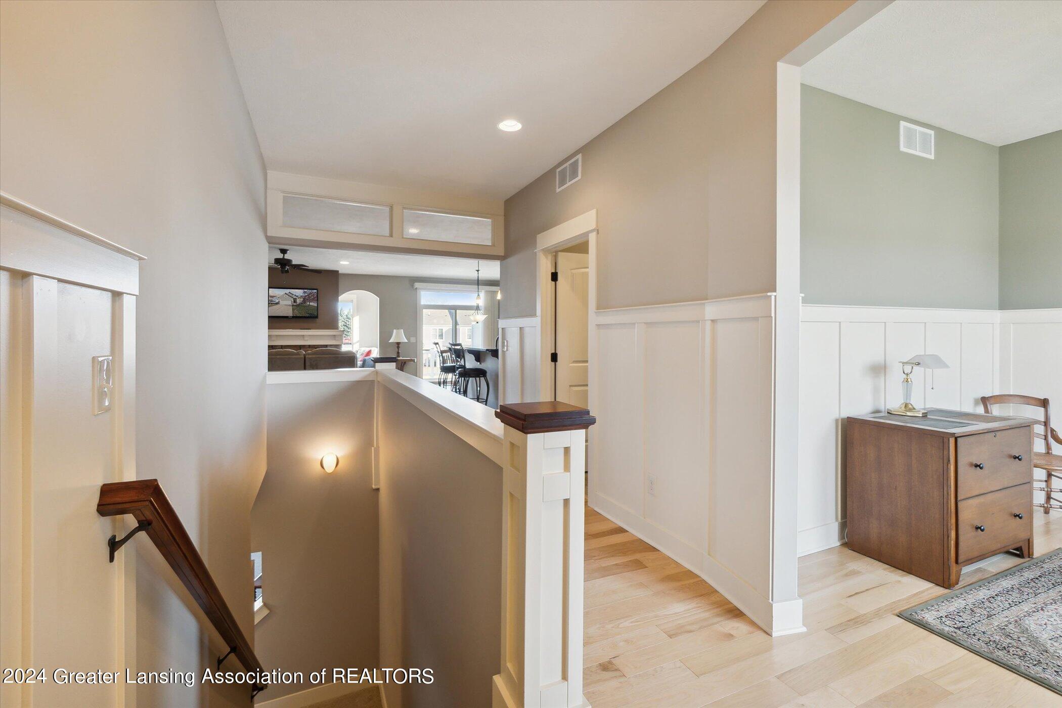 7537 Roxborough Lane, 30