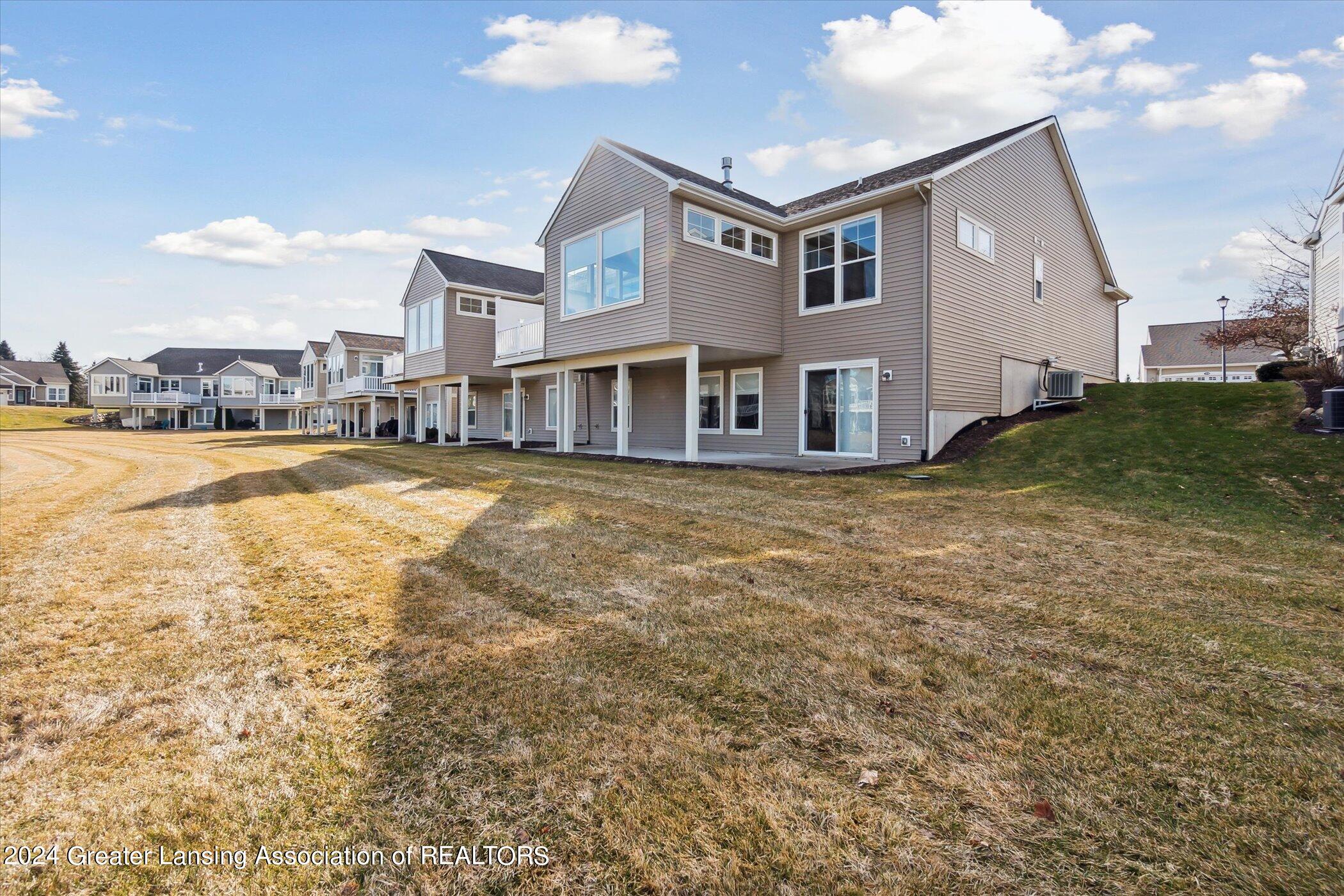 7537 Roxborough Lane, 30