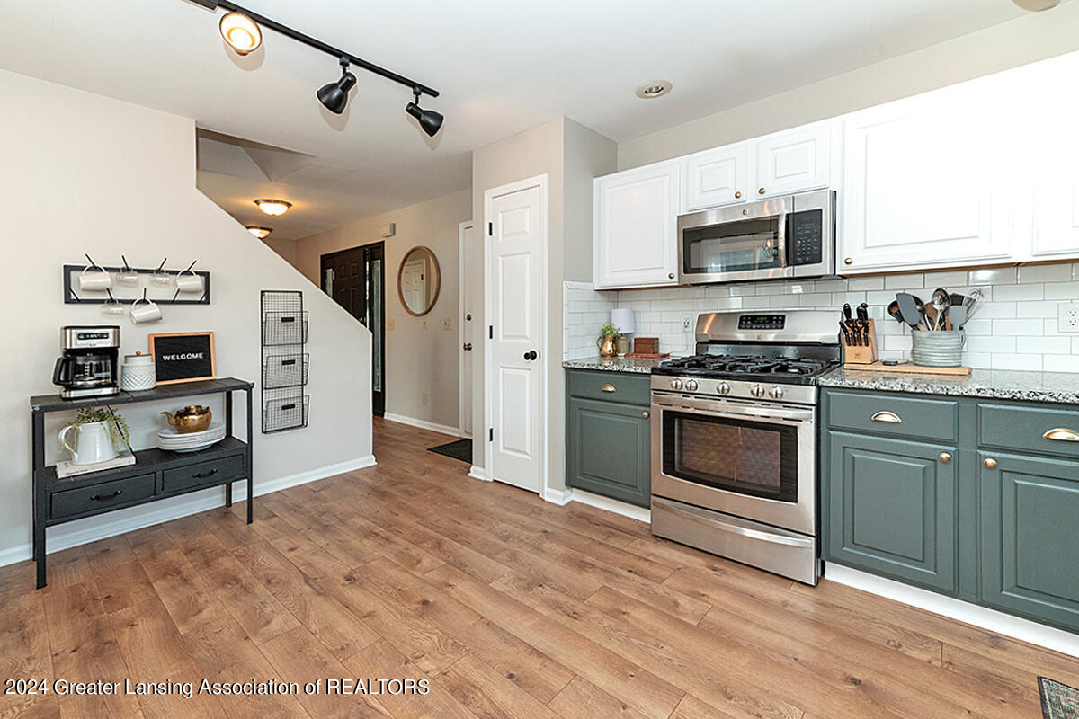 16790 Cedarbrook Drive