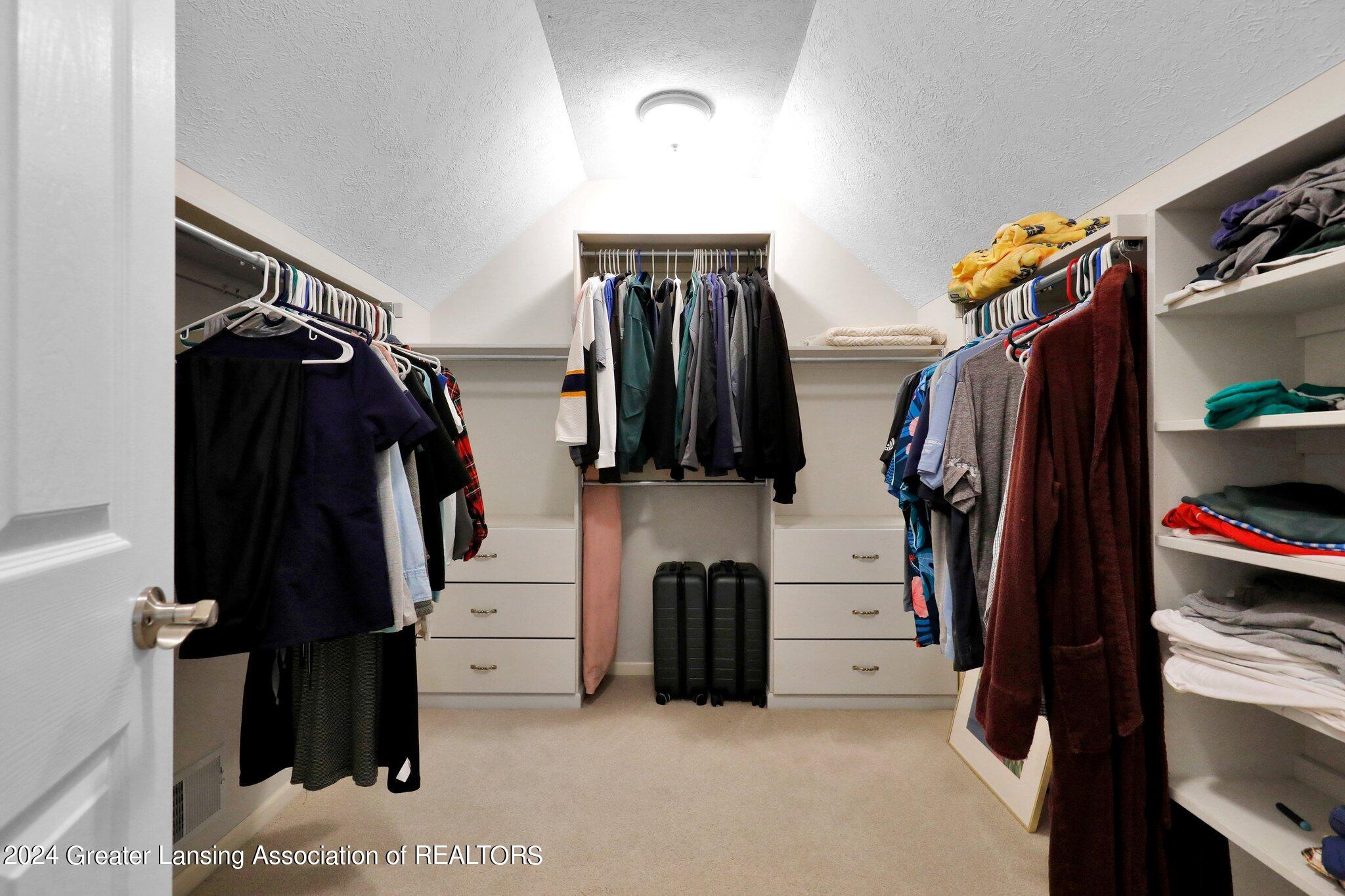 6591 Brassie Shot Road