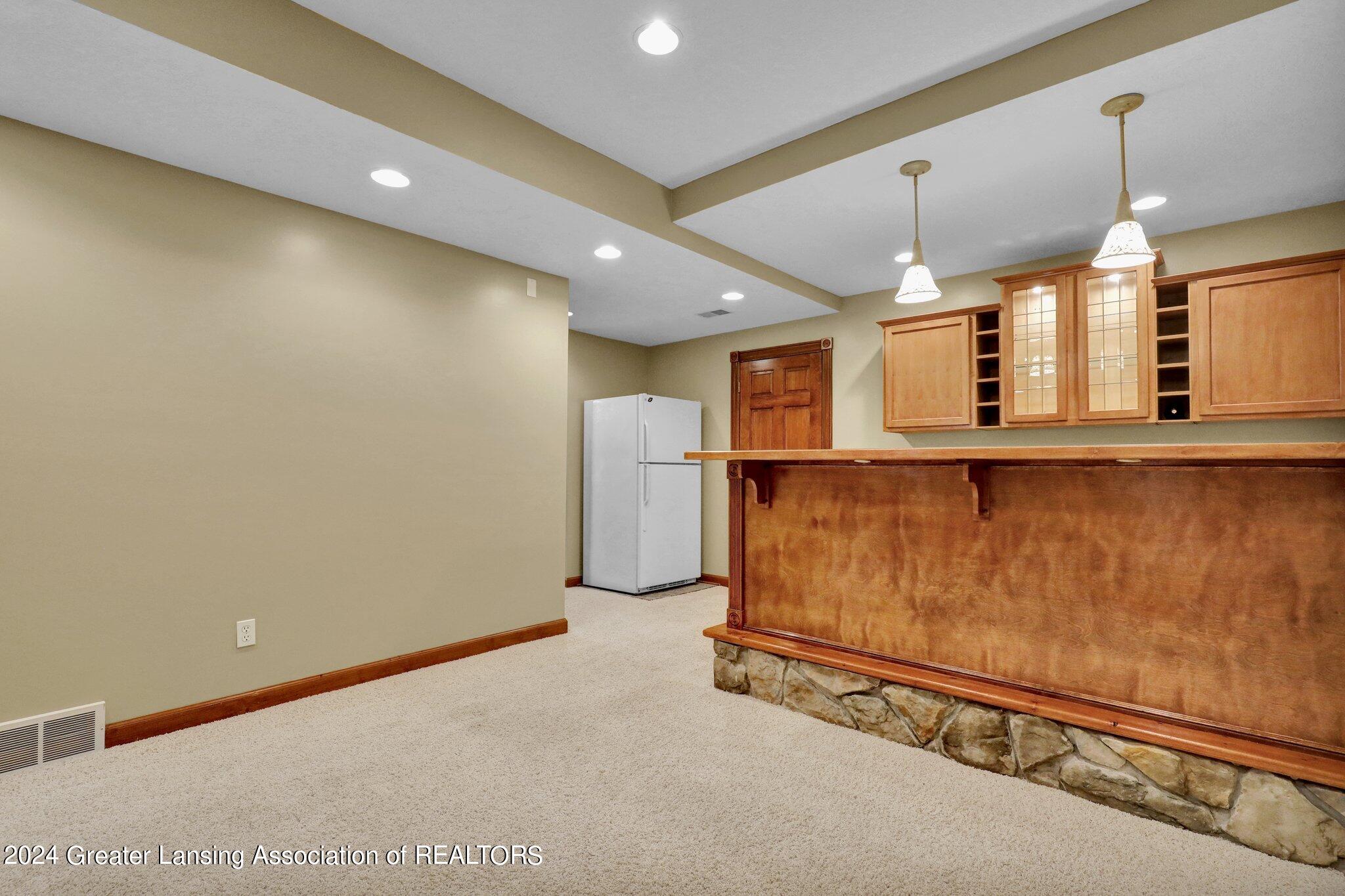 6591 Brassie Shot Road