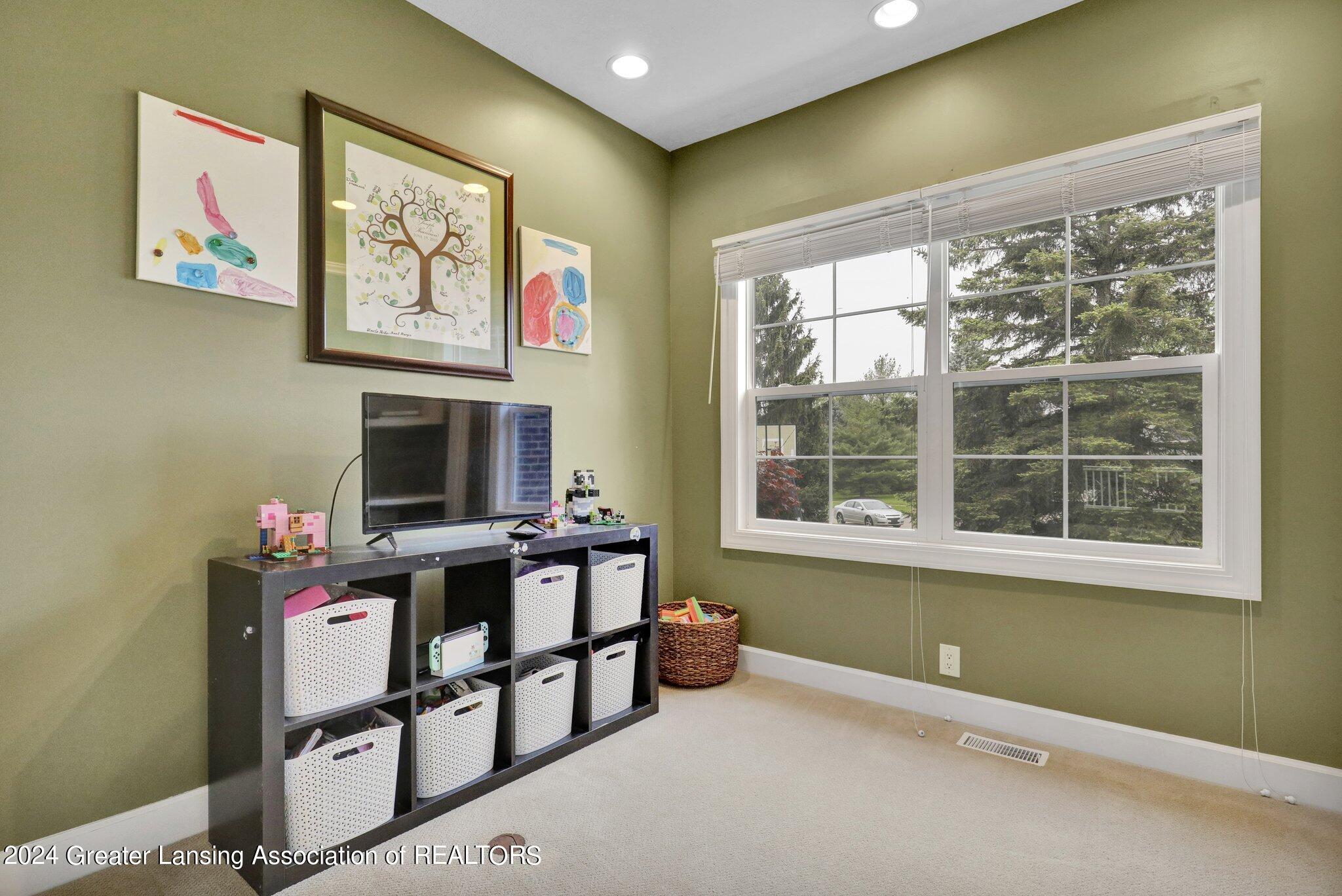 6591 Brassie Shot Road