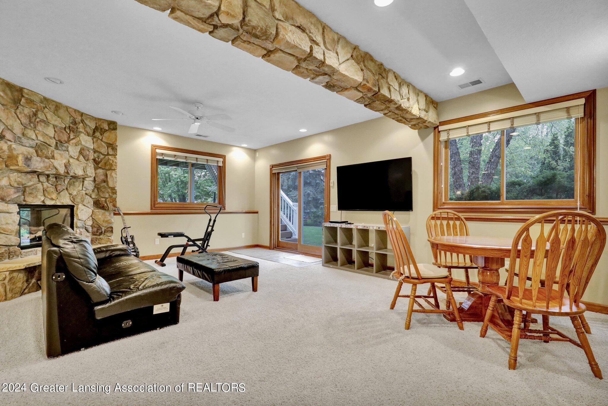 6591 Brassie Shot Road