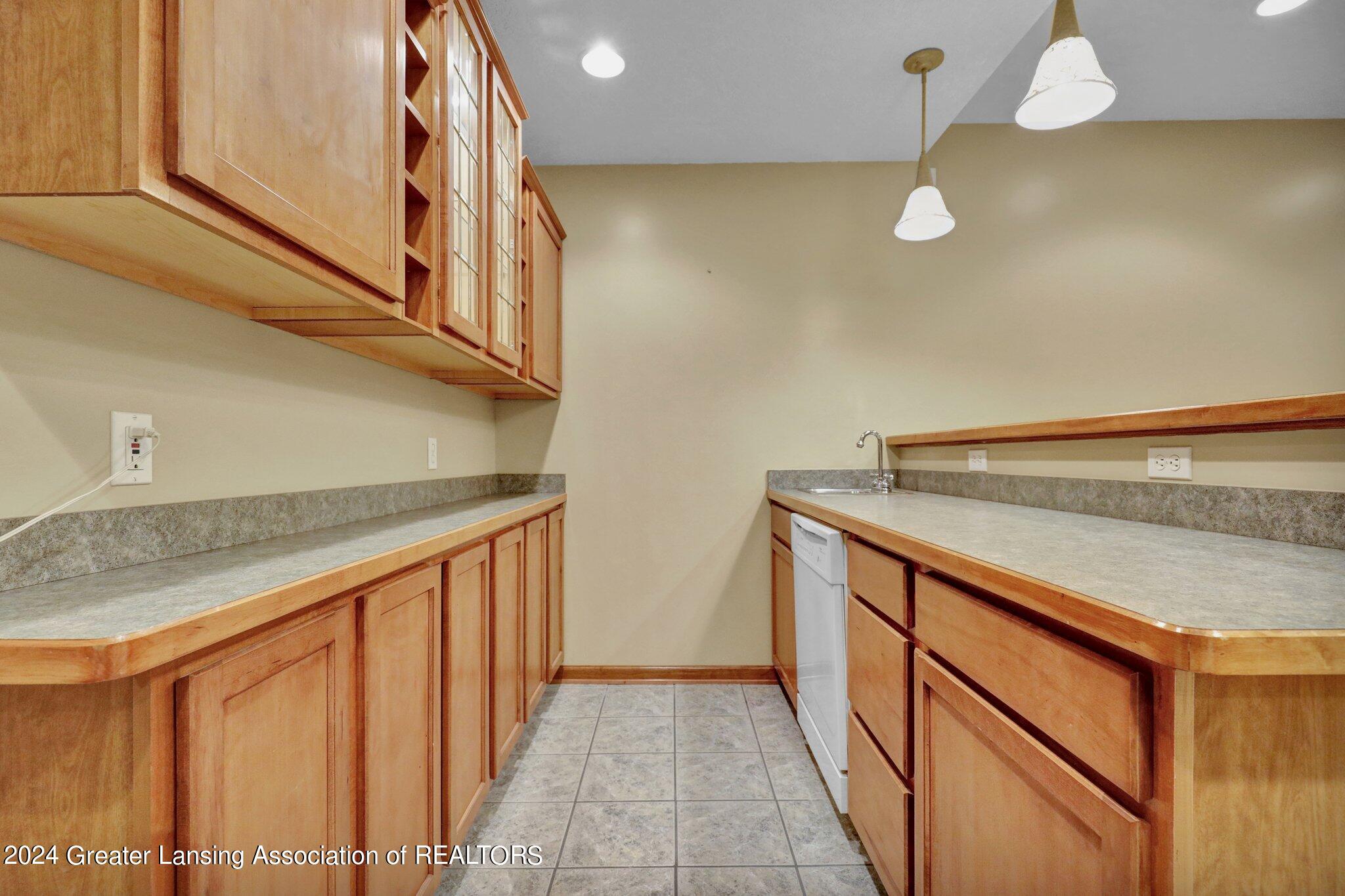 6591 Brassie Shot Road