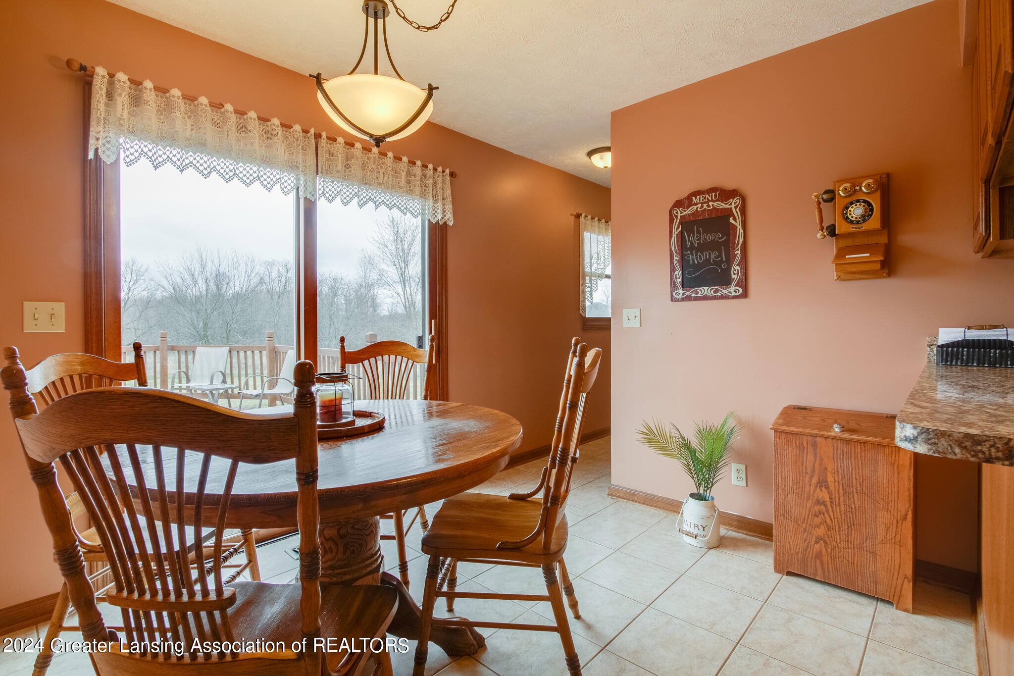 1697 E Sherwood Road