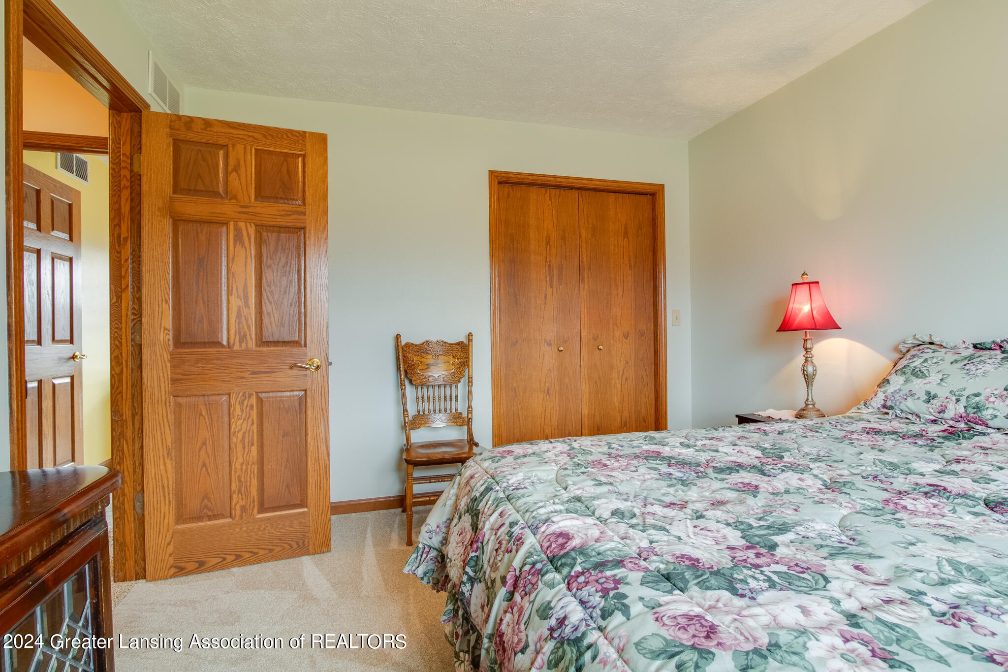 1697 E Sherwood Road