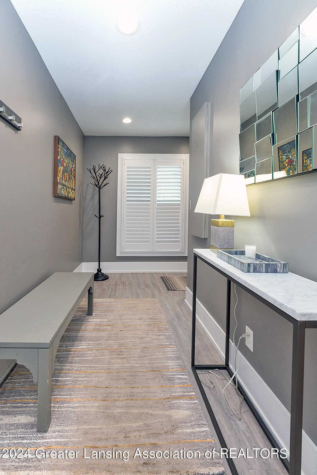 1502 E Stonegate Lane