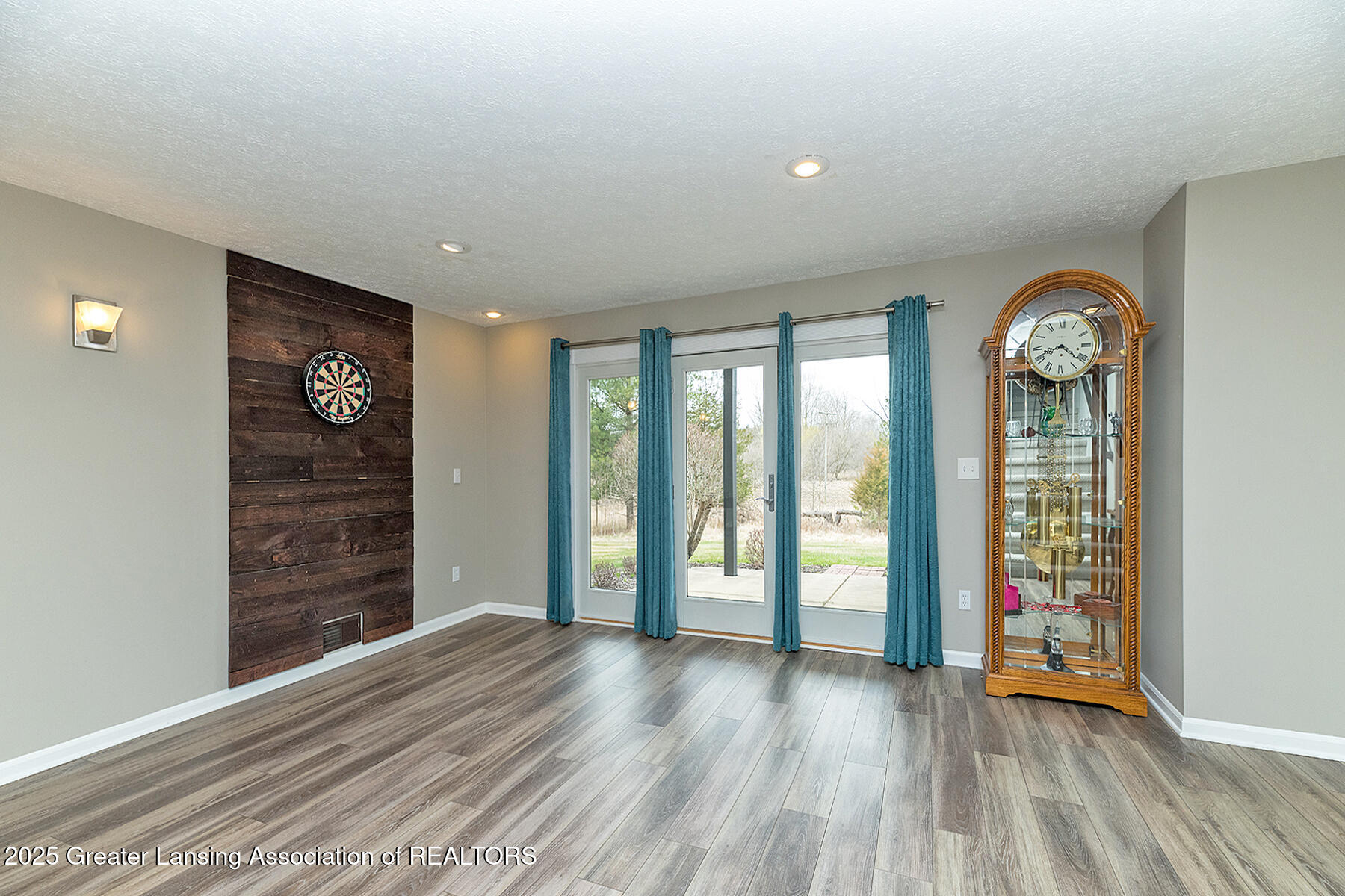 736 Pine Meadow Lane