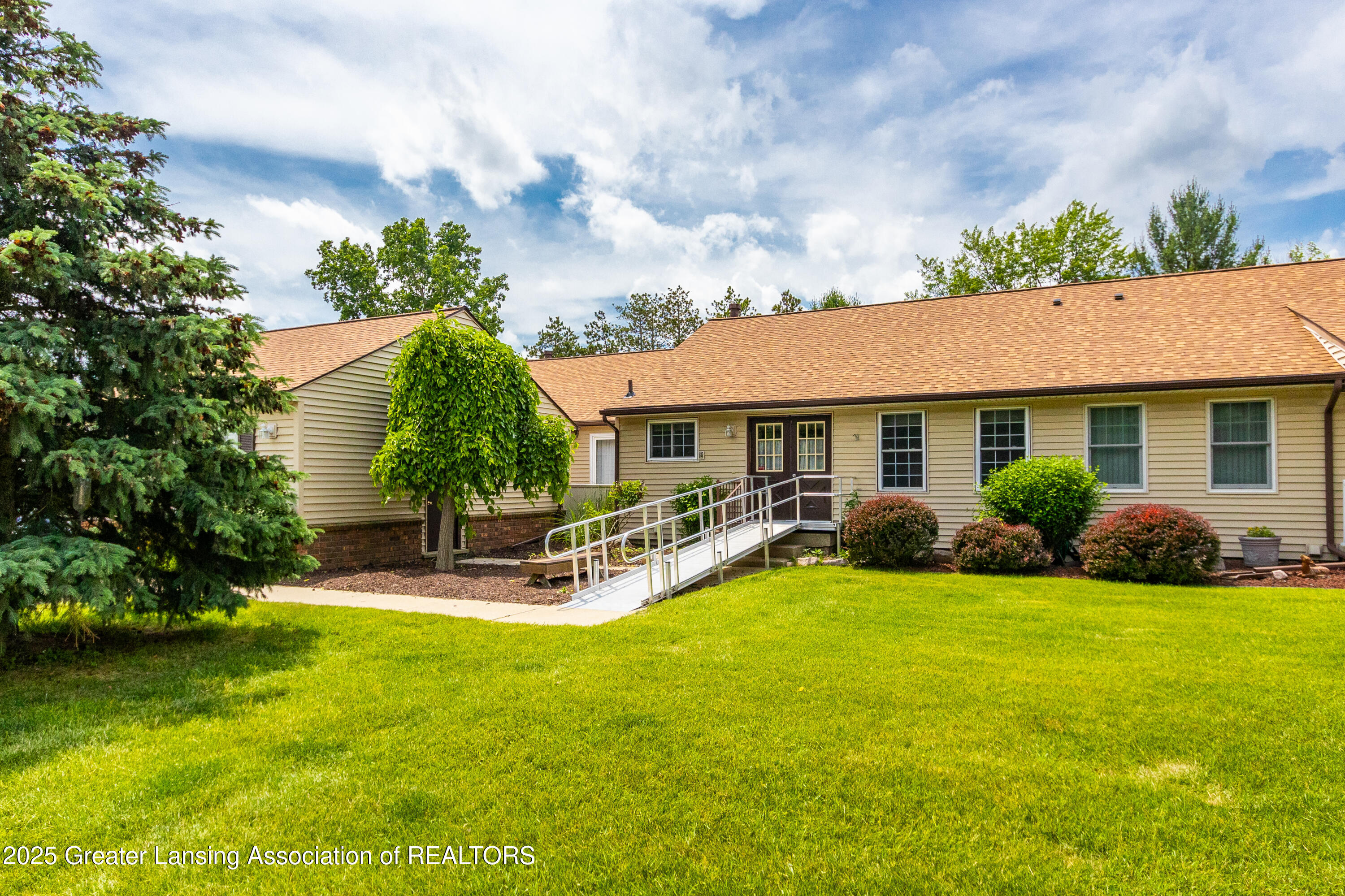 541 Red Cedar Boulevard