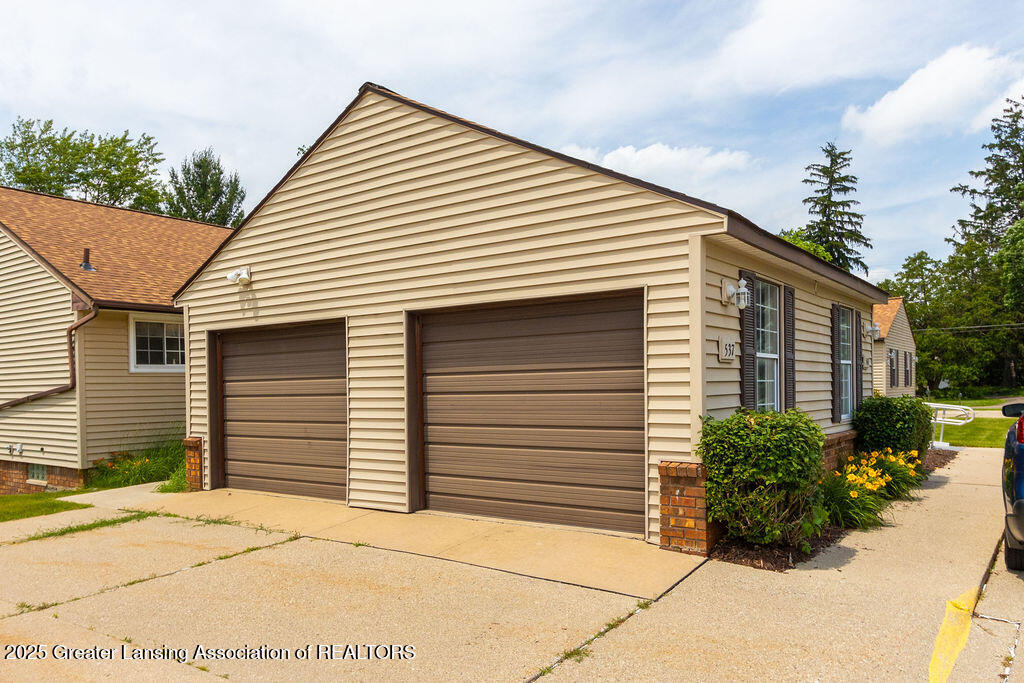 541 Red Cedar Boulevard