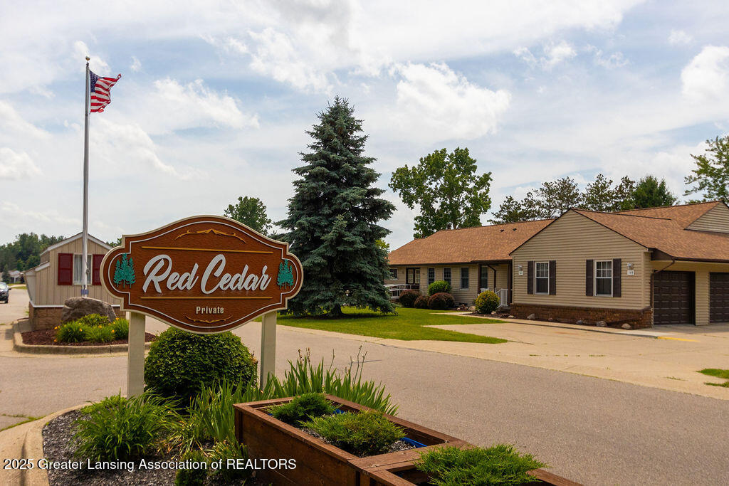 541 Red Cedar Boulevard