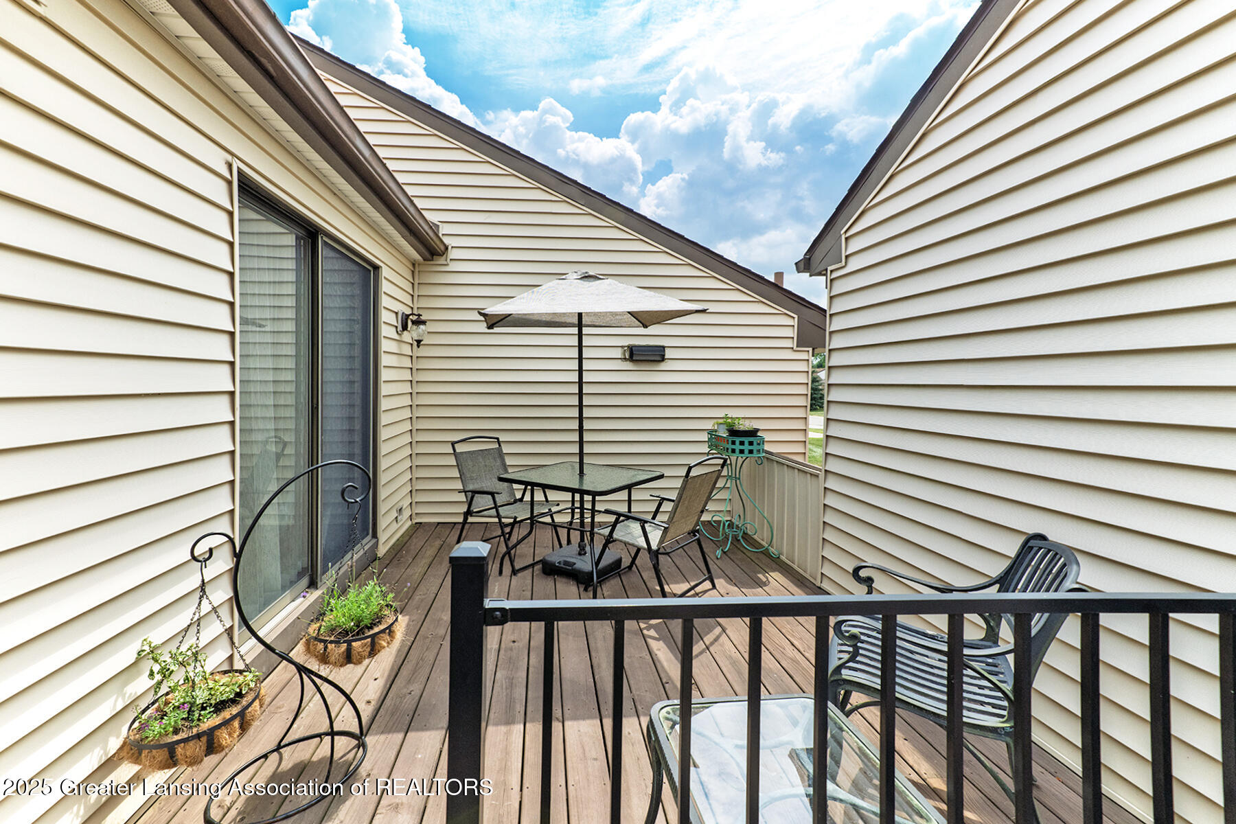 526 Red Cedar Boulevard