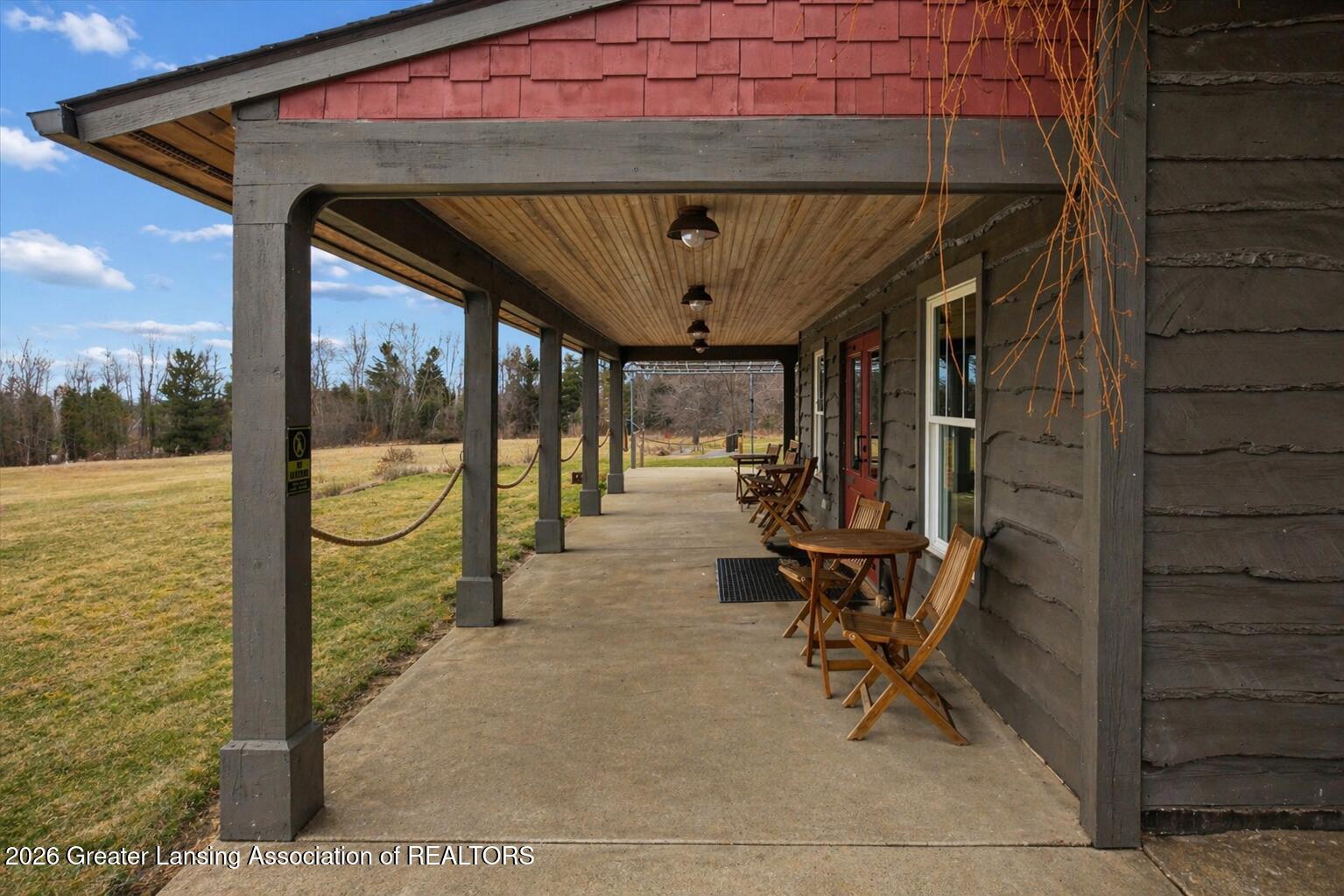 8370 Lakeview Road