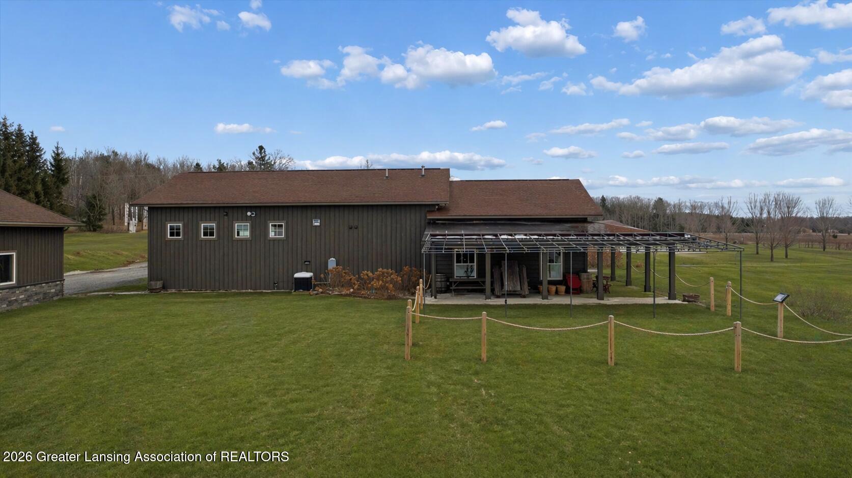 8370 Lakeview Road