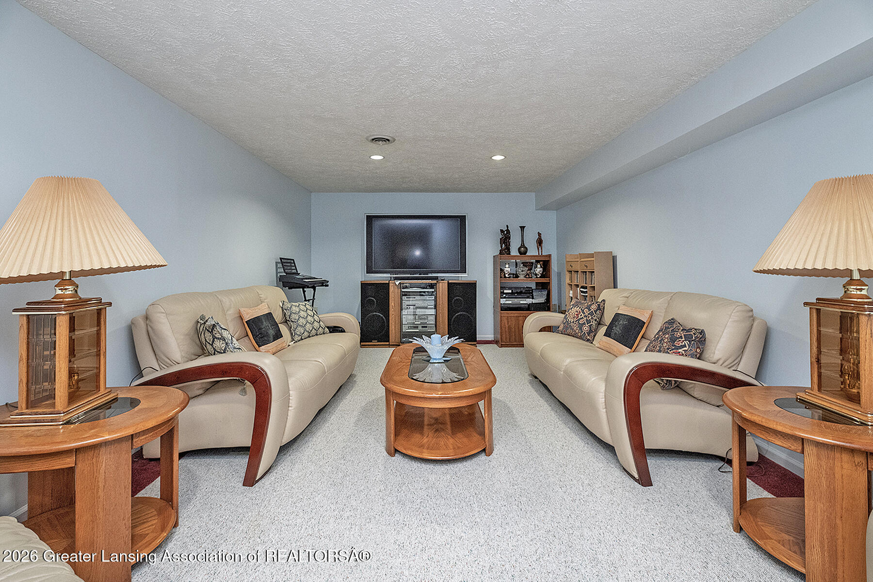 3934 E Sunwind Drive