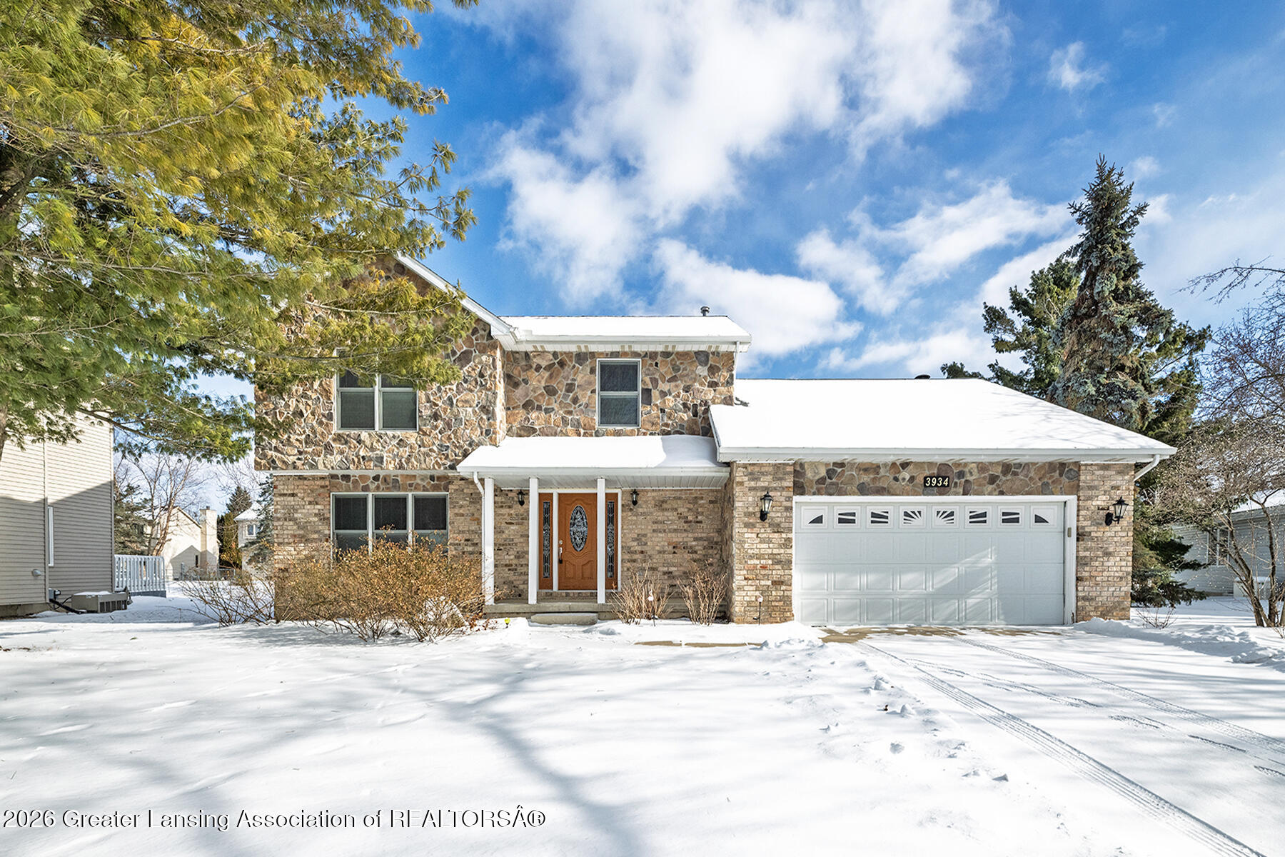 3934 E Sunwind Drive