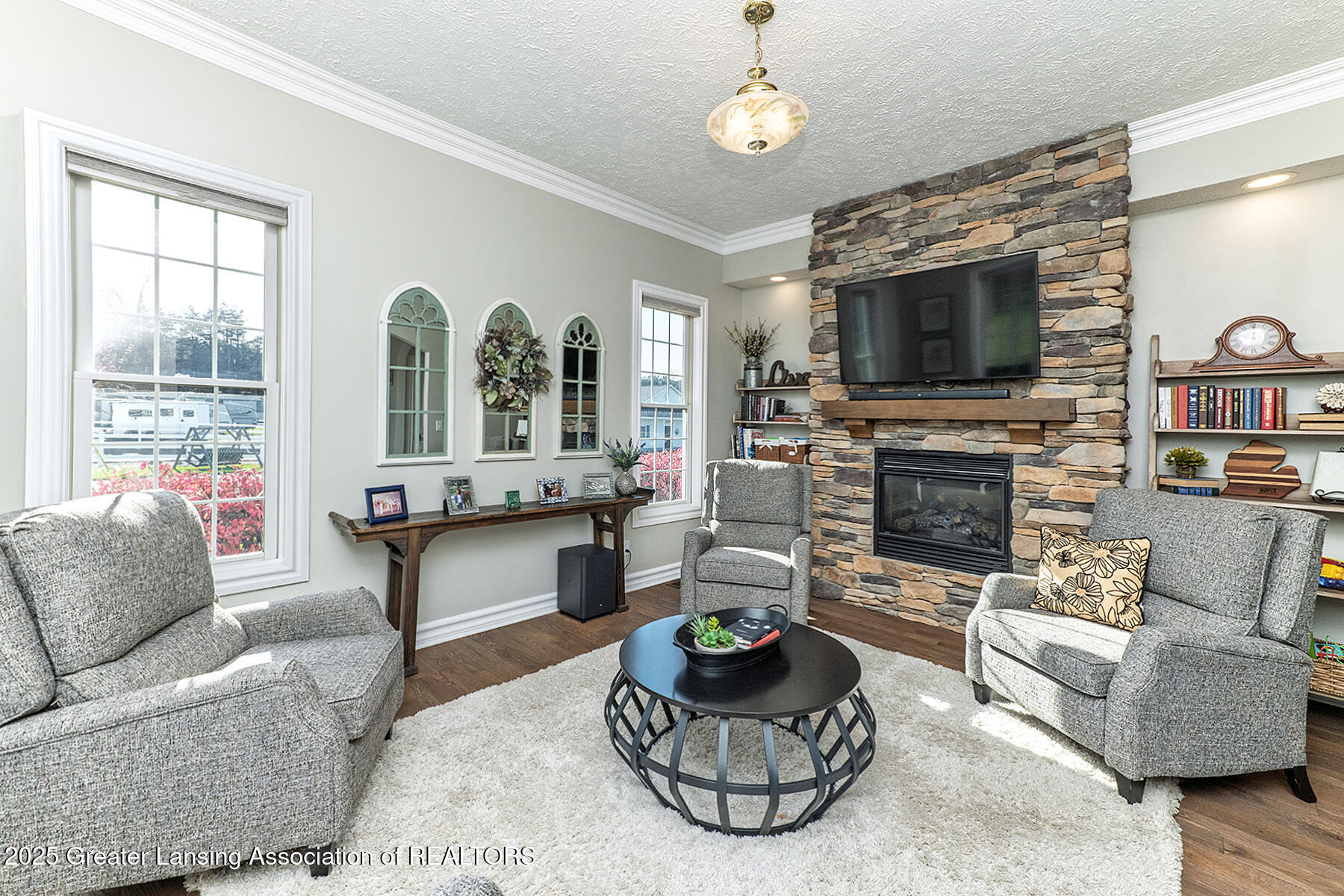 3811 Meridian Road