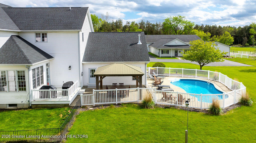 3811 Meridian Road