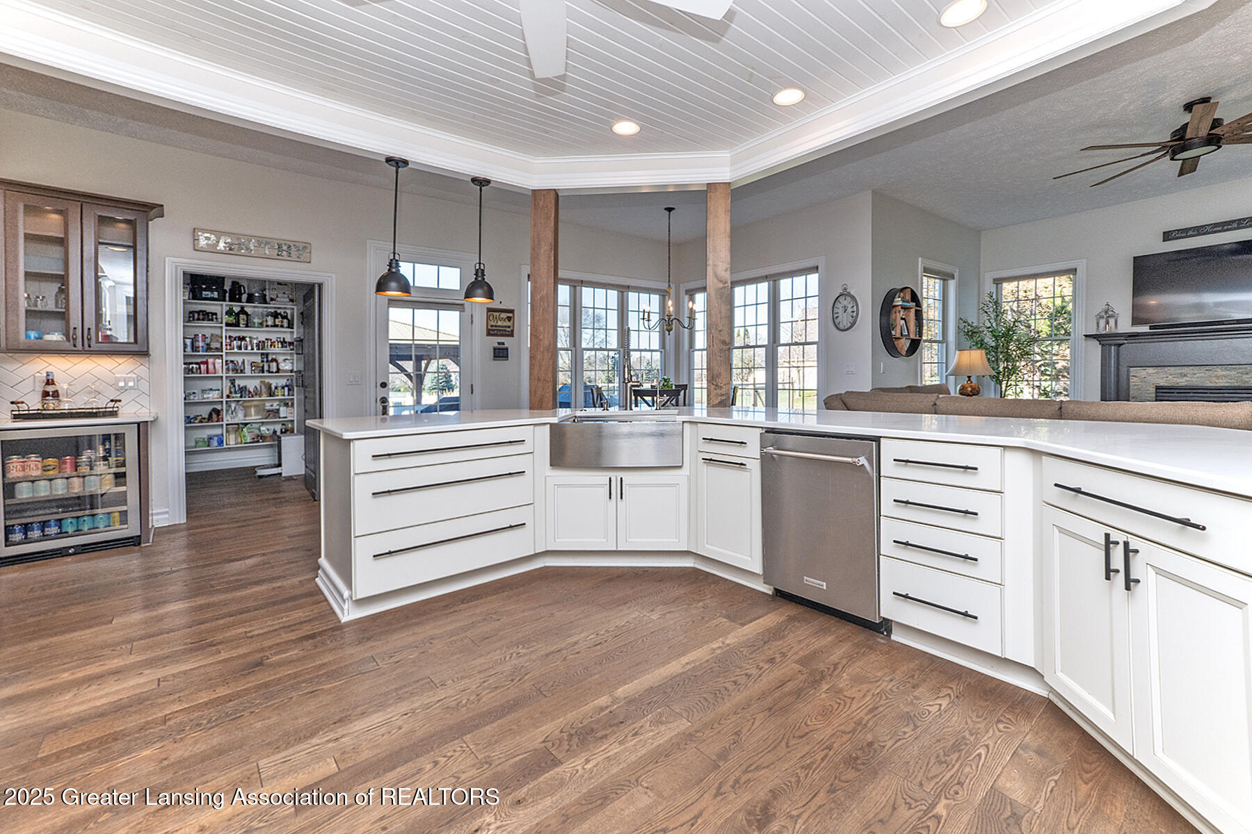 3811 Meridian Road