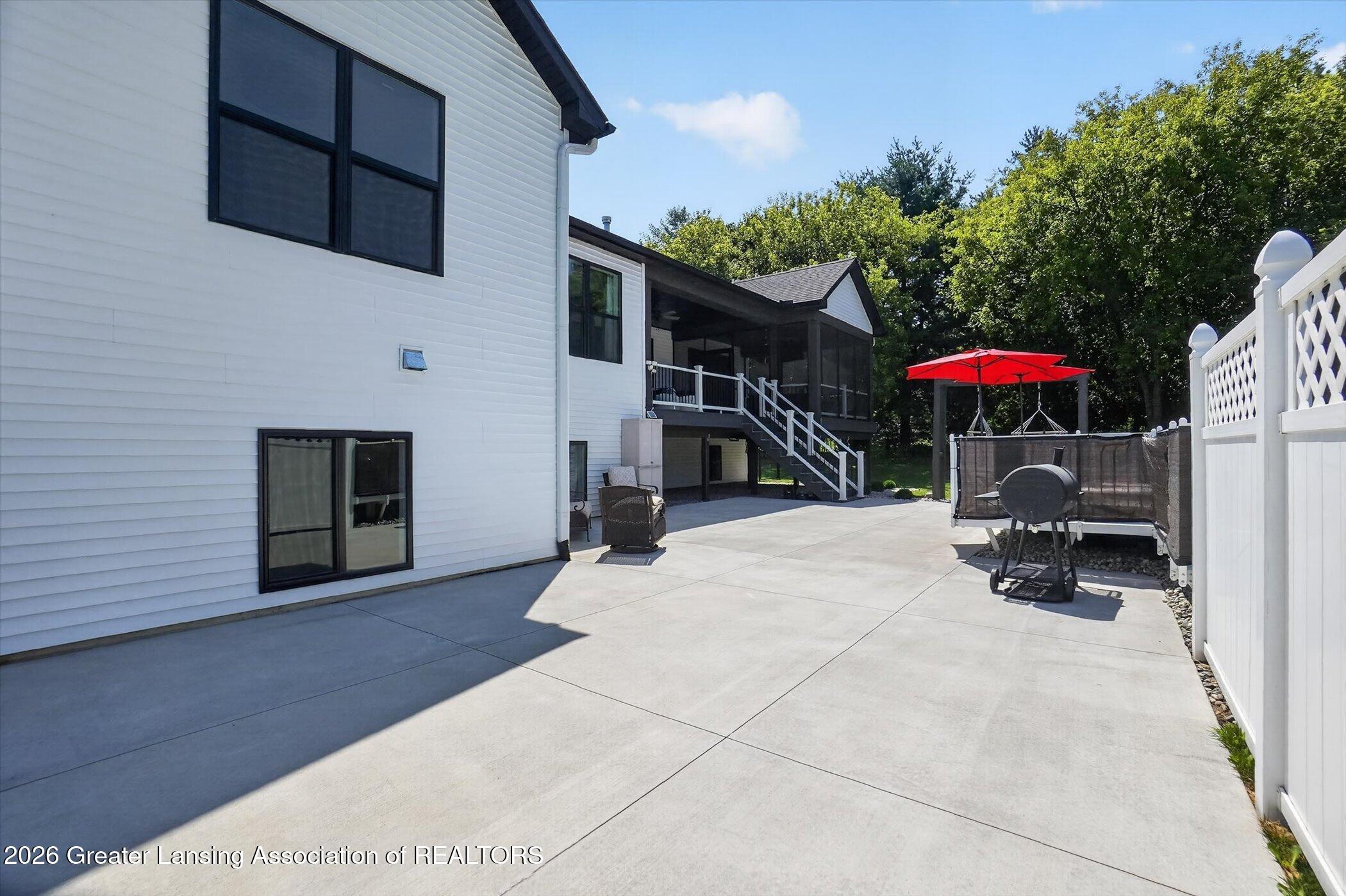 3805 Zimmer Road