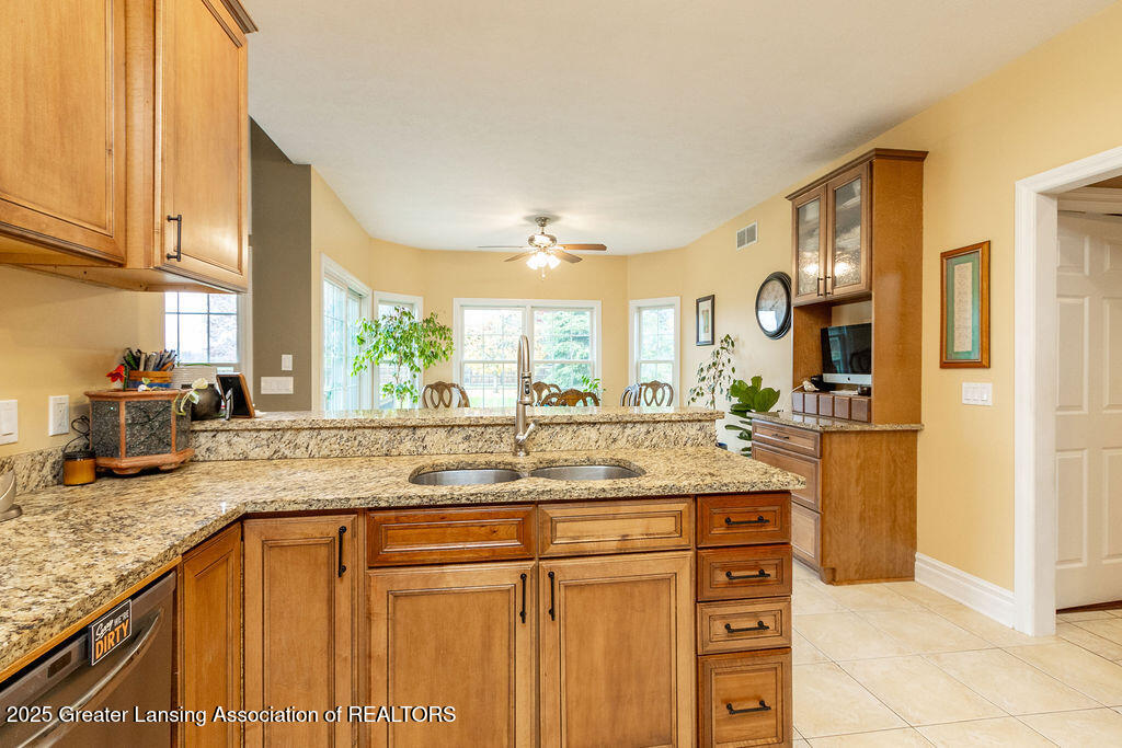 1235 Joann Lane