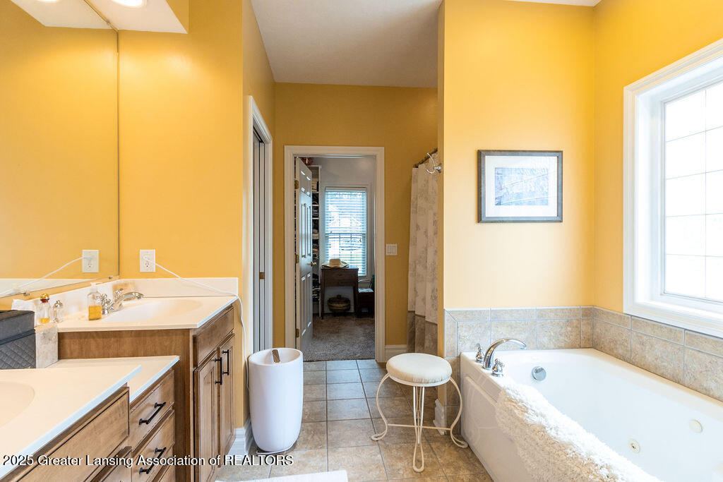 1235 Joann Lane