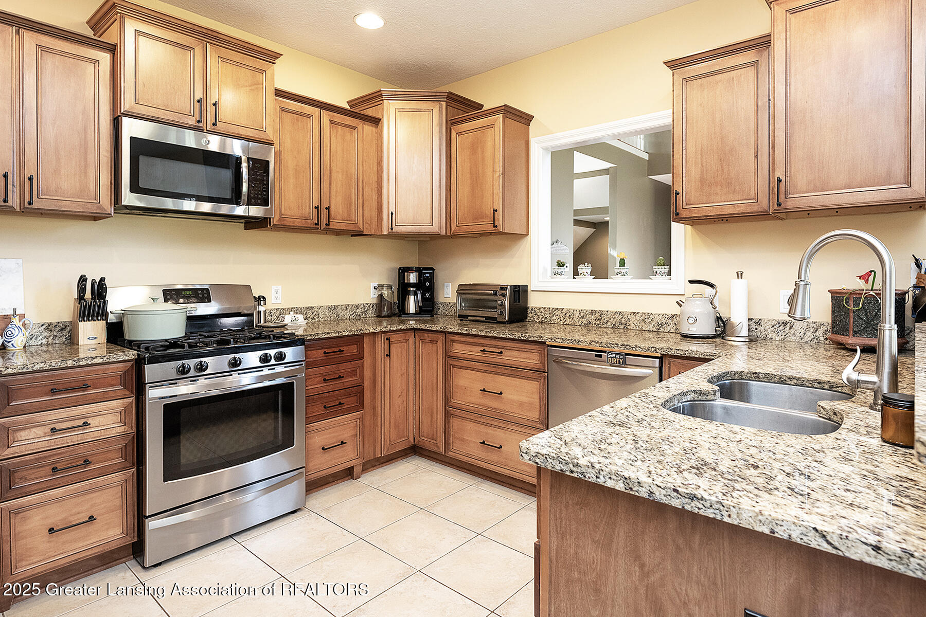 1235 Joann Lane